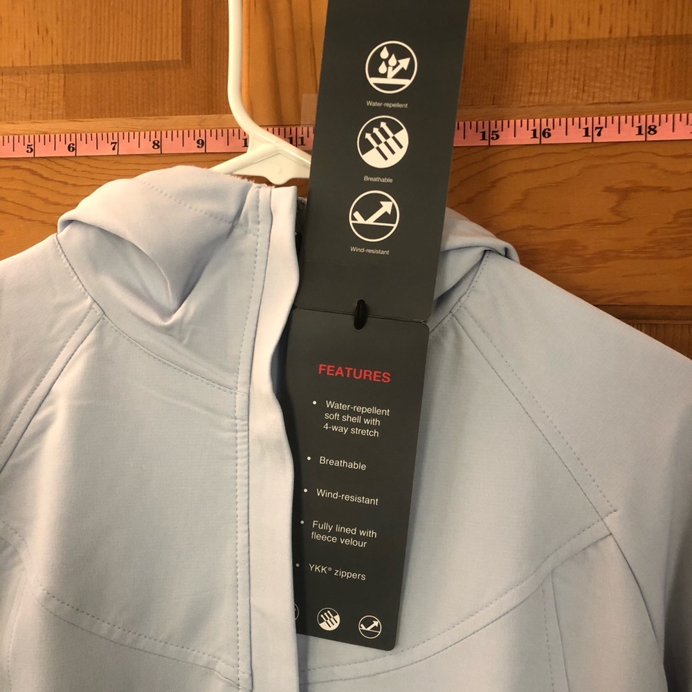 Wind & water resistant soft shell jacket - Picture 4 of 8